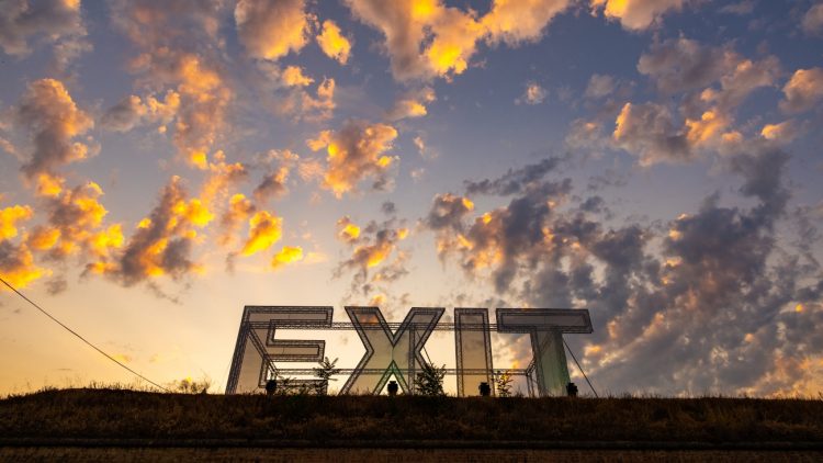 EXIT znak